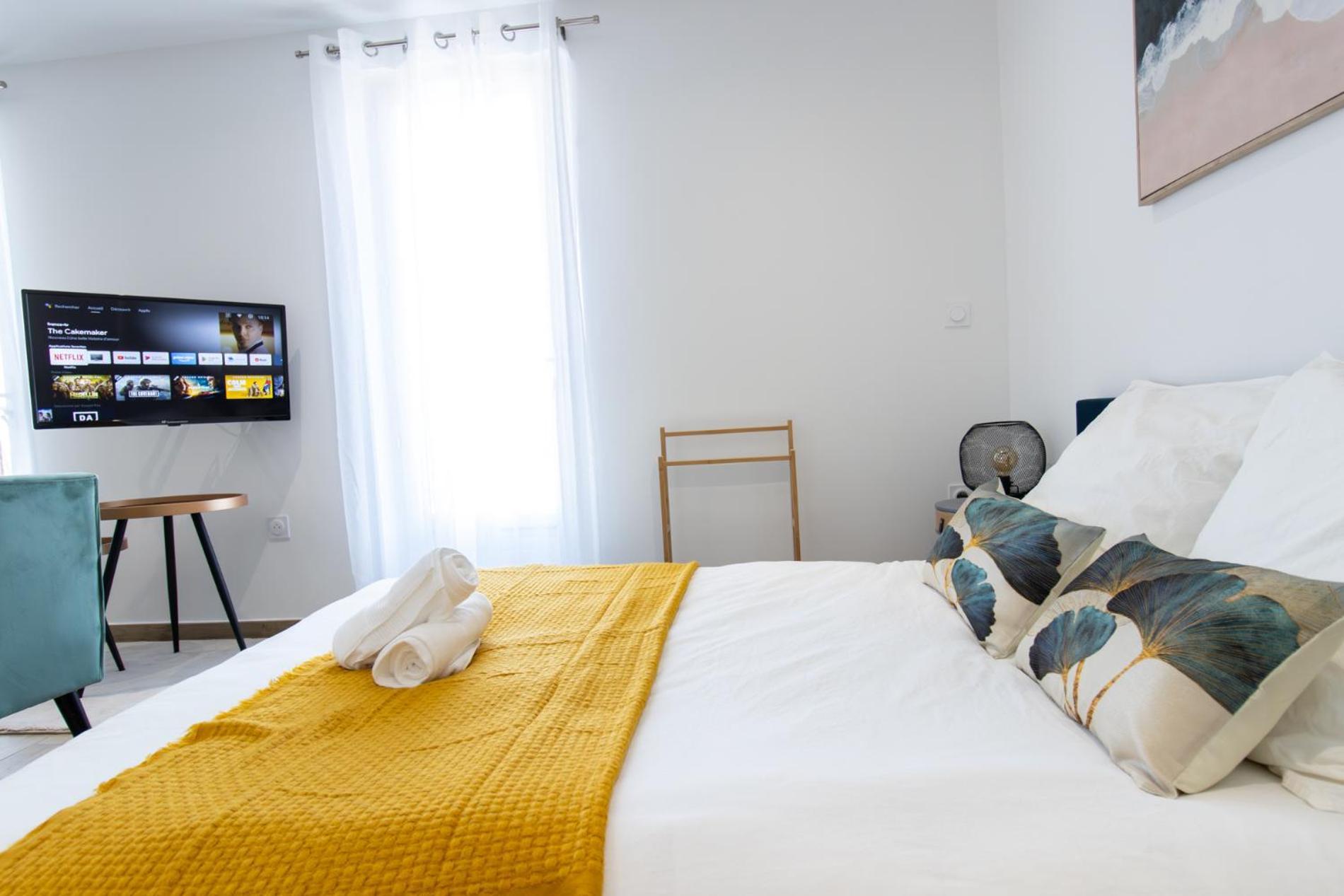 Elegant Studio Climatise 'Alma 2' - Coeur De Beziers - Wifi Fibre - Netflix Luaran gambar